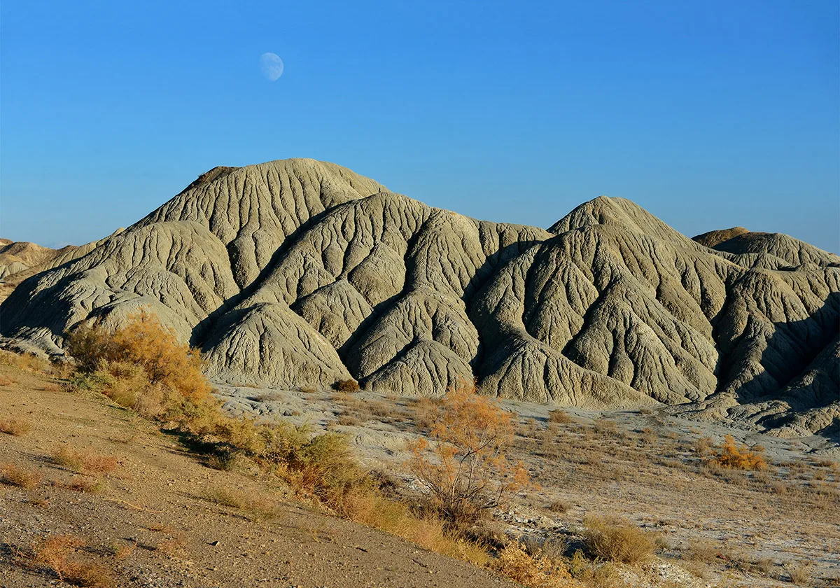 Yangykala and Darvaza: Wonders of Turkmen Land — 5