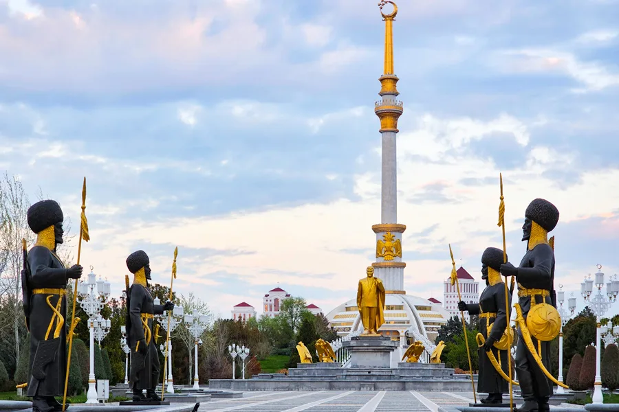 In the Heart of the Great Silk Road: Ashgabat – Merv – Kunya-Urgench — 1